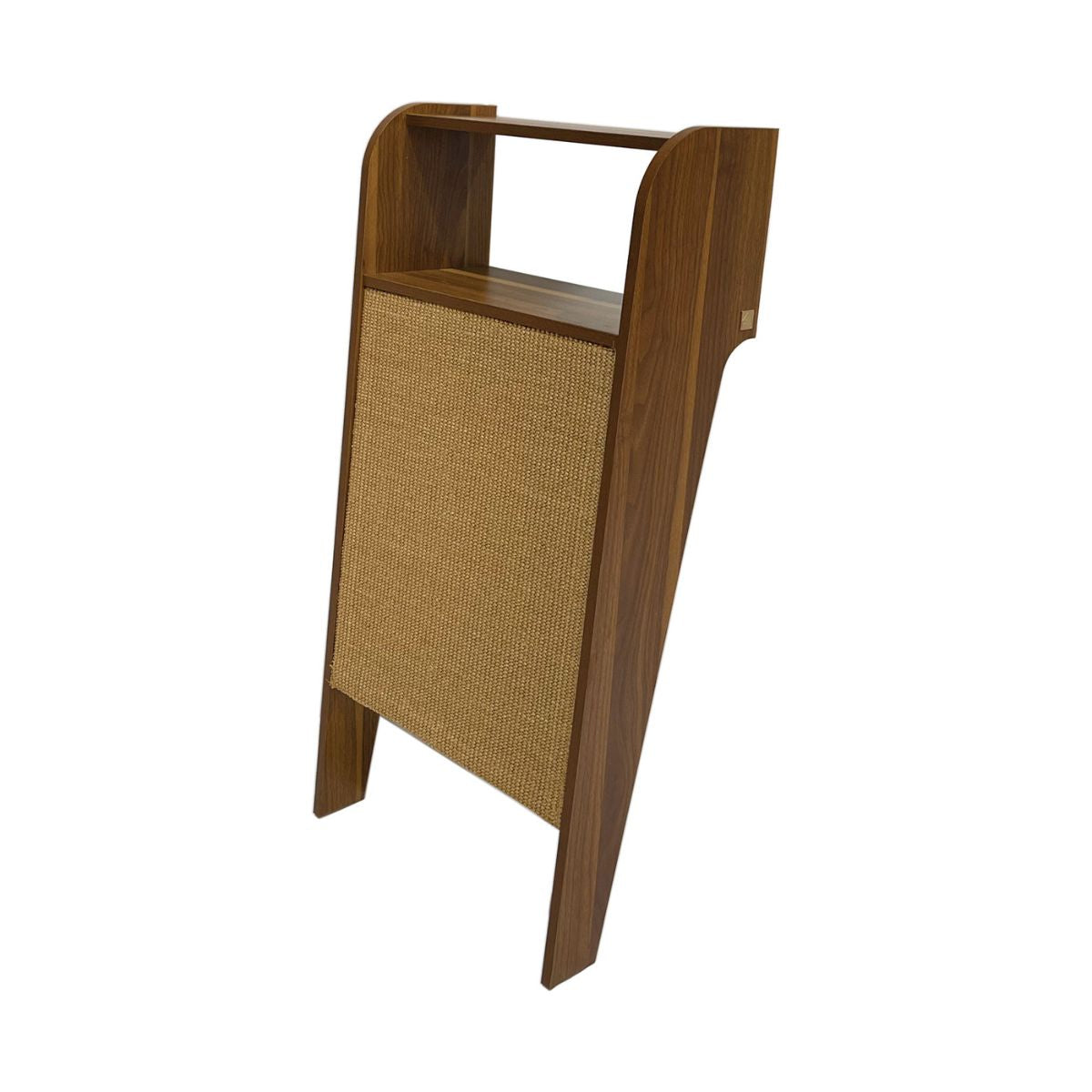 Wesley Scratching Post